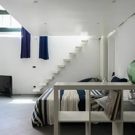 Bocconi Hintown House Милан